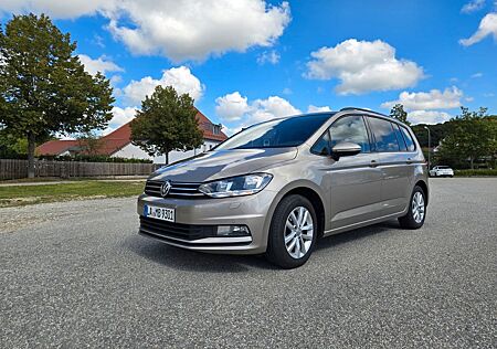 VW Touran Volkswagen 2.0 TDI SCR DSG Comfortline BMT Comfo...