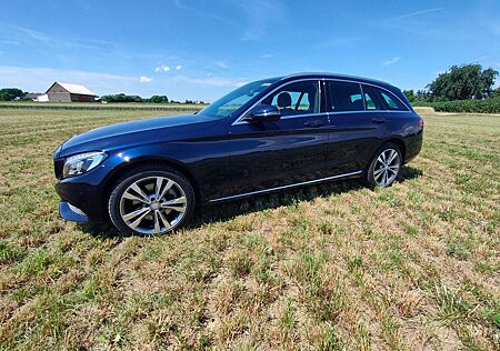 Mercedes-Benz C 250 d 4MATIC AVANTGARDE STANDHEIZUNG COMAND