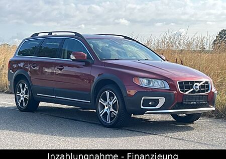 Volvo XC 70 XC70 Summum AWD/8 Fach/Klima/Navi/