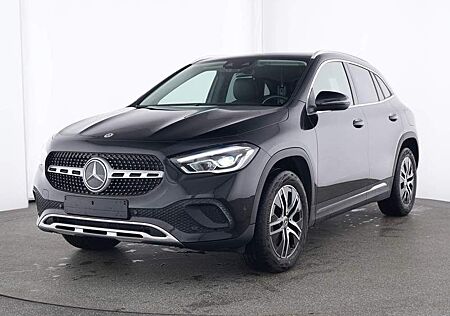 Mercedes-Benz GLA 200 d Progressive AHK+LED+Kamera+MBUX High-E