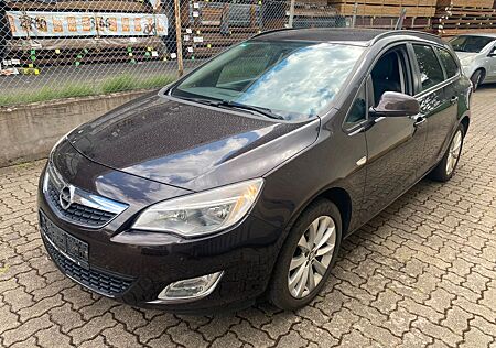 Opel Astra Sports Tourer 1.4 Turbo Sport