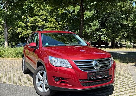 VW Tiguan Volkswagen 2.0 TDI 4MOTION Sport & Style Sport