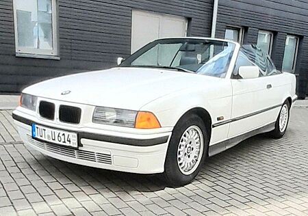 BMW 318i Cabrio , Top- Zustand, Hystorisches Auto