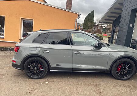 Audi SQ5 3.0 TFSI tiptronic quattro -