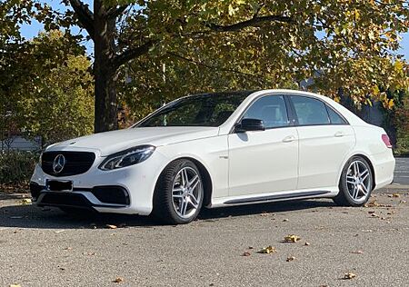 Mercedes-Benz E 400 E400 - E63s Optik MOTOR REVEDIERT/Autobahn Km