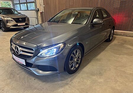 Mercedes-Benz C 180 C -Klasse Lim. CGI*Automatik*Navi*