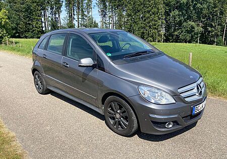 Mercedes-Benz B 180 CDI