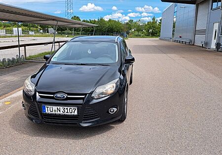 Ford Focus 1,6 EB 110kW Champions Edition Turnier...