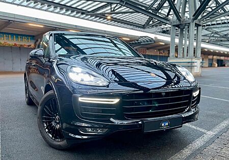 Porsche Cayenne GTS*PDLS+*PASM*PANO*BOSE*STNDHZG*