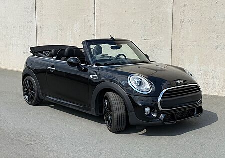 Mini One Cabrio mit John Cooper Works + Chilli Paket