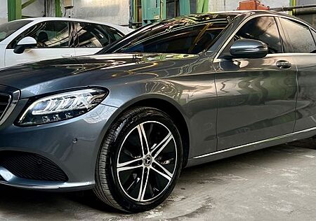Mercedes-Benz C 220 C Limousine d 4Matic Leder Navi SSD