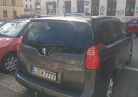 Peugeot 5008 2.0 Family HDi FAP 150 Family