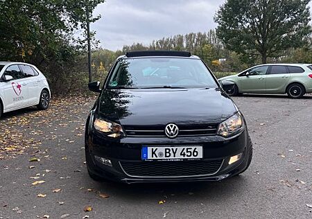 VW Polo Volkswagen 1.2 TSI Style Panoramadach .(TÜV /Ölwechsel neu)