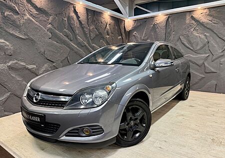 Opel Astra H GTC Cosmo 1.6/PANO/SHZ/TÜV 11.2026