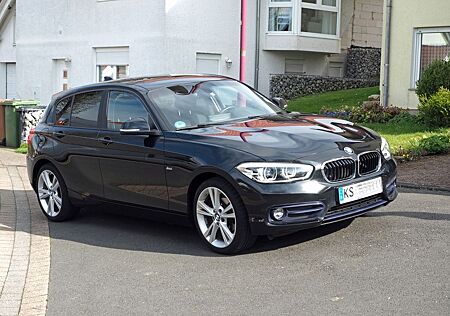 BMW 118i Sport Line Sport Line