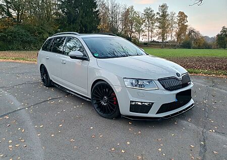 Skoda Octavia 2.0 TSI RS Combi RS