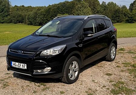 Ford Kuga 2,0 TDCi 2x4 110kW SYNC Edition SYNC Ed...
