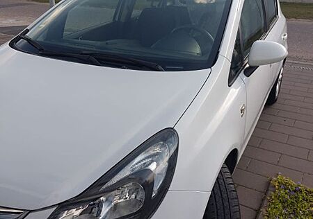 Opel Corsa 1.4 Selection