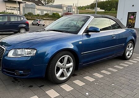 Audi A4 2.7 TDI (DPF) Cabriolet - Sline