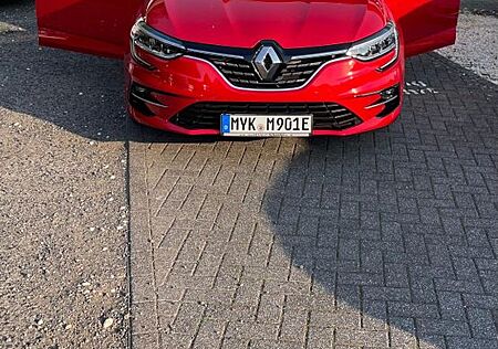 Renault Megane E-TECH Plug-In 160 Intens Grandtour I...