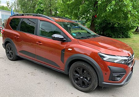 Dacia Jogger Hybrid 140 M-M-Auto Extreme 7-Sitzer ...