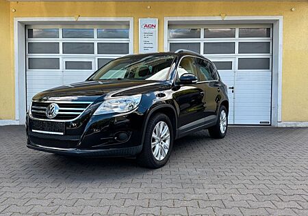 VW Tiguan Volkswagen Sport & Style 4Motion NAVI/LEDER