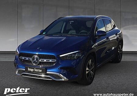 Mercedes-Benz GLA 220 4MATIC Progressive, Panoramadach, Mopf