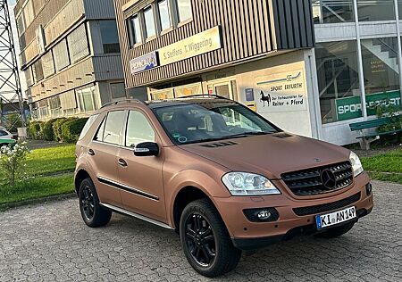 Mercedes-Benz ML 350 -