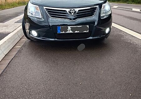 Toyota Avensis Combi Edition 2.2 D-4D Edition