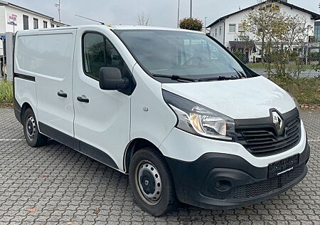 Renault Trafic L1H1 WÜRTH Regale Klima PDC AHK Bluet.