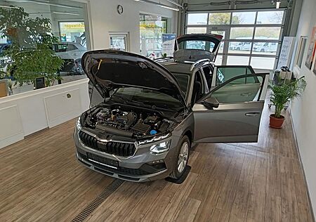 Skoda Kamiq Selection 1,5 TSI DSG*AHK*LED*5J.GARANTIE*