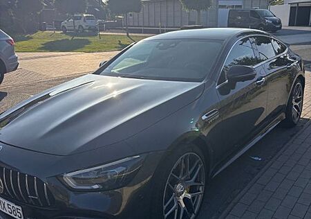 Mercedes-Benz AMG GT 63 4MATIC+ Autom. -
