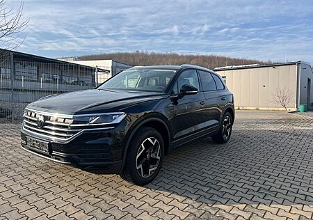 VW Touareg Volkswagen 3.0 V6 TDI 4MOT+AHK+Leder+Panorama