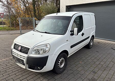 Fiat Doblo Doblò 1.9 JTD Kasten -8fach bereift- HU/AU 03/27