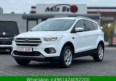 Ford Kuga Trend WENIG-KM