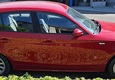 BMW 116 gebraucht kaufen BMW 116i mit Sommer- und Winterreifen