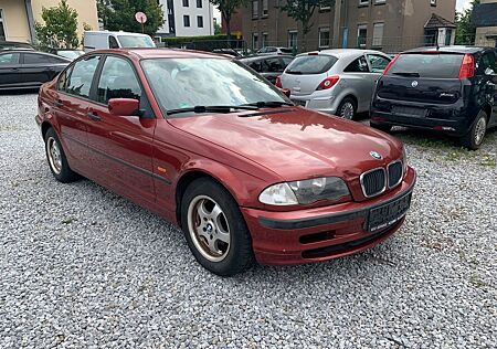 BMW 318i Klima Tüv Au OKT/2026