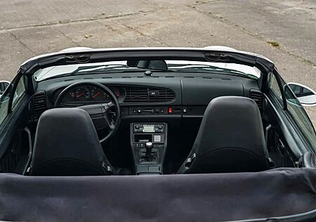 Porsche 968 - -