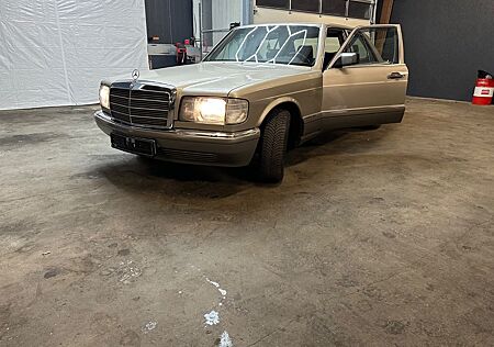 Mercedes-Benz S 300