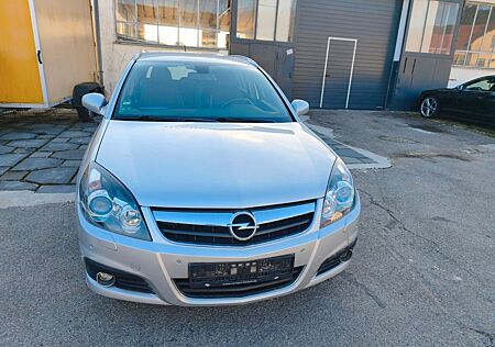 Opel Signum Cosmo 1.9 CDTI frischer TÜV Top Ausstattu