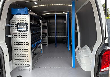 VW T6 Transporter Volkswagen T6 LANG Sortimo Werkstattausbau AHK Klemmstangen