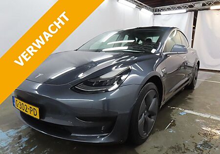 Tesla Model 3 Standard RWD Plus 60kWh [ TREKHAAK+AUTOP