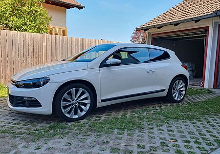 VW Scirocco Volkswagen 1.4 TSI - INTERLAGOS / DYNAUDIO