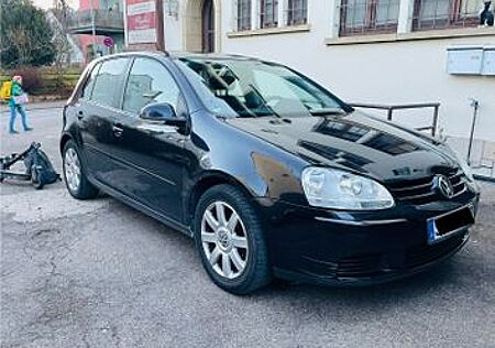 VW Golf Volkswagen 1.6 Sportline HU 2027 Service Neu