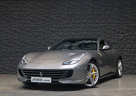 Ferrari GTC4Lusso gebraucht kaufen Ferrari GTC4Lusso V12 - Panoramic - JBL - LIFT - Passeng