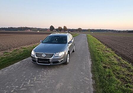 VW Passat Variant Volkswagen Passat 2.0 TDI 4motion R-Line