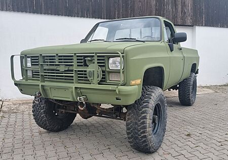 Chevrolet K30 *CUCV**Military Pick Up* Ex US Army