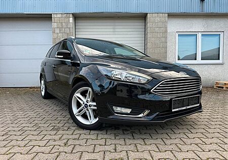 Ford Focus Turnier Titanium Kamera/Toterwinkel
