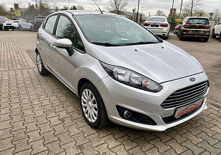 Ford Fiesta Trend/1 Hand/ Gepflegter Zustand
