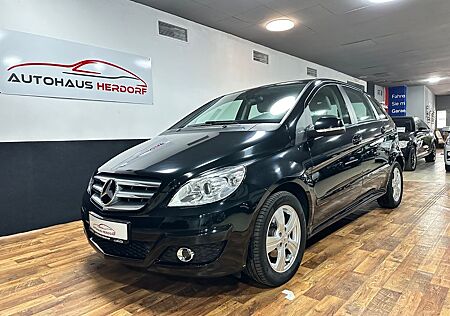 Mercedes-Benz B 180 /AHK/ 1 Hand/Klima